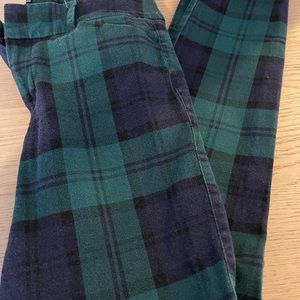 Old Navy Plaid Pixie Pants Sz. 4 blue and green